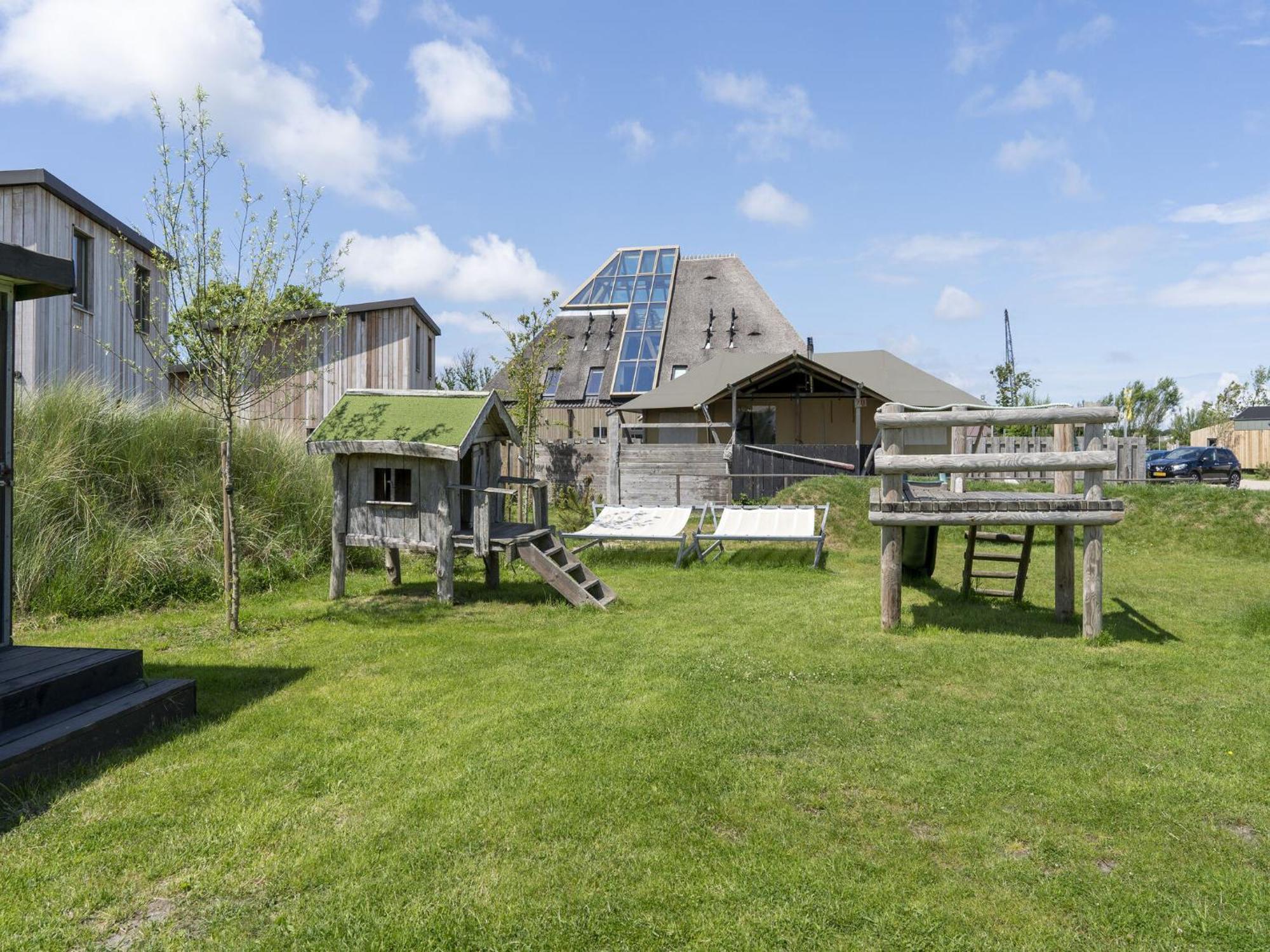 Quaint Bungalow In Callantsoog With Garden Kültér fotó