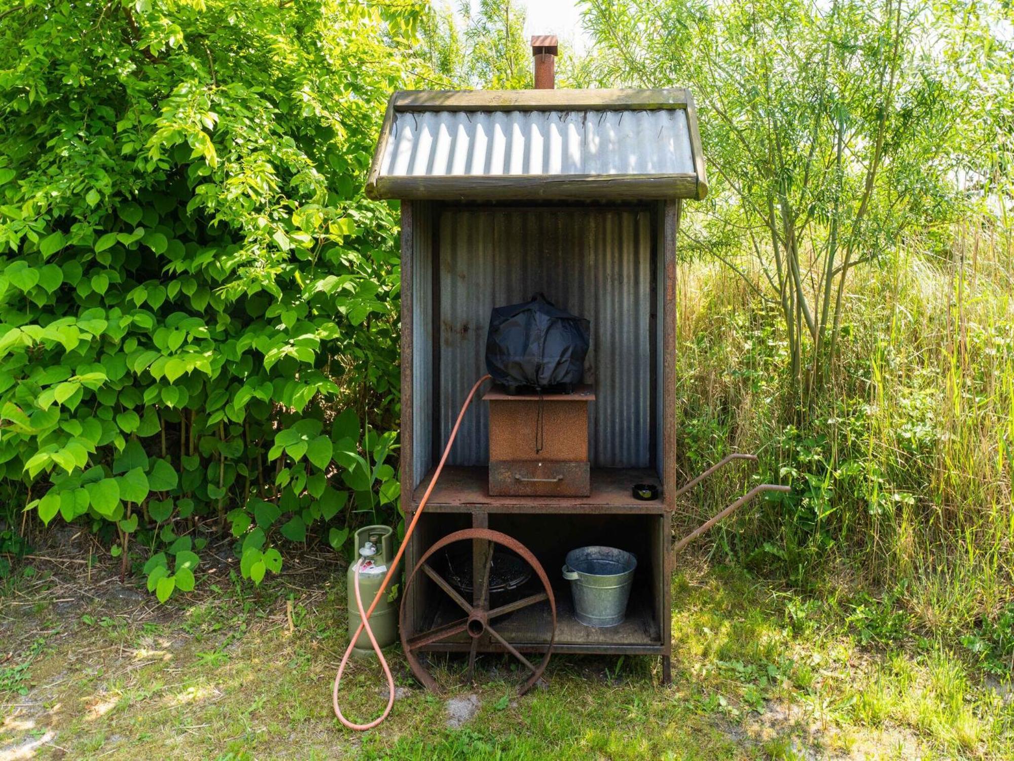 Quaint Bungalow In Callantsoog With Garden Kültér fotó